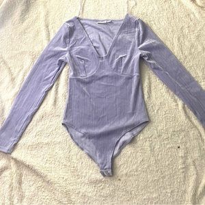 Long sleeve velvet lilac bodysuit